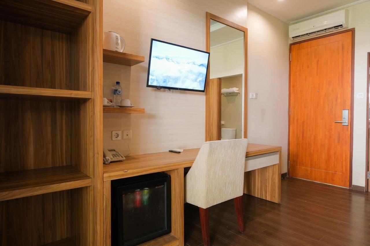 Swiss-Belinn Seminyak Exterior photo